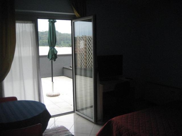 Residence Sport & Benessere Brebbia Ngoại thất bức ảnh